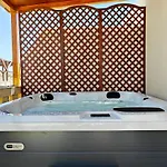 Pensión Zebbuga Lavish 2 Żebbuġ