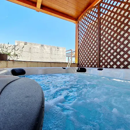 Zebbuga Lavish 2 3* Zebbug (Western Region)