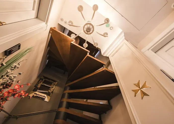 Zebbuga Lavish 2 Gasthuis 3*