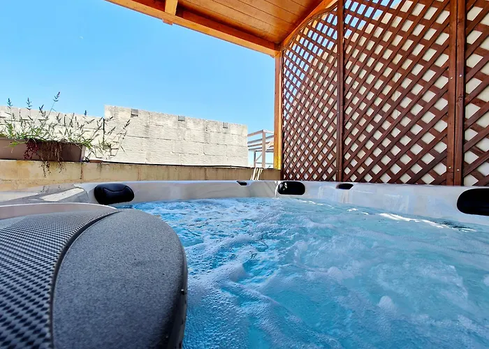 Zebbuga Lavish 2 3* Zebbug (Southern Region)